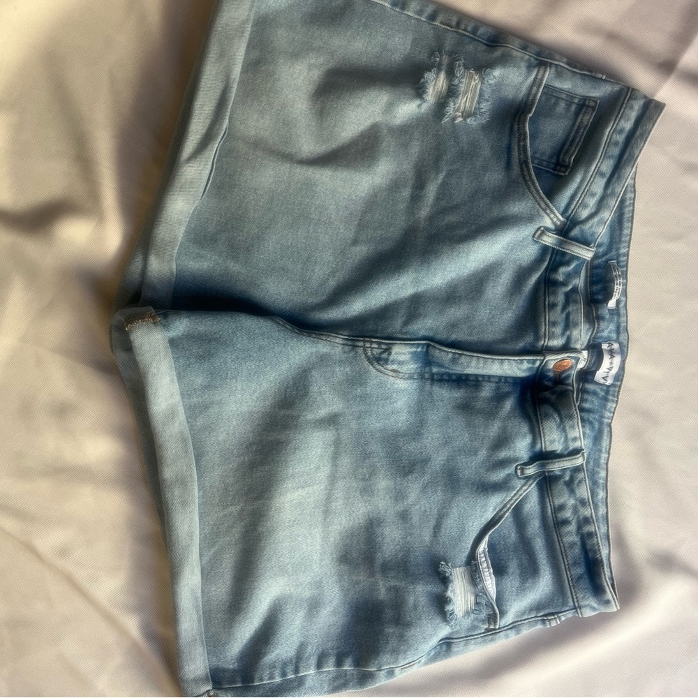 Women's Light Blue Denim Shorts